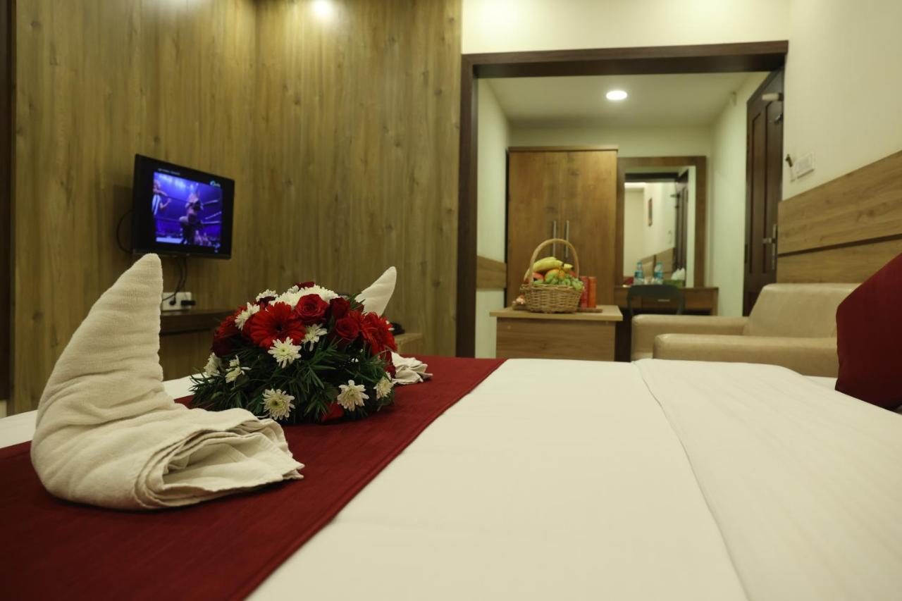 Balaji Regency Kanhangad Kannangad Buitenkant foto