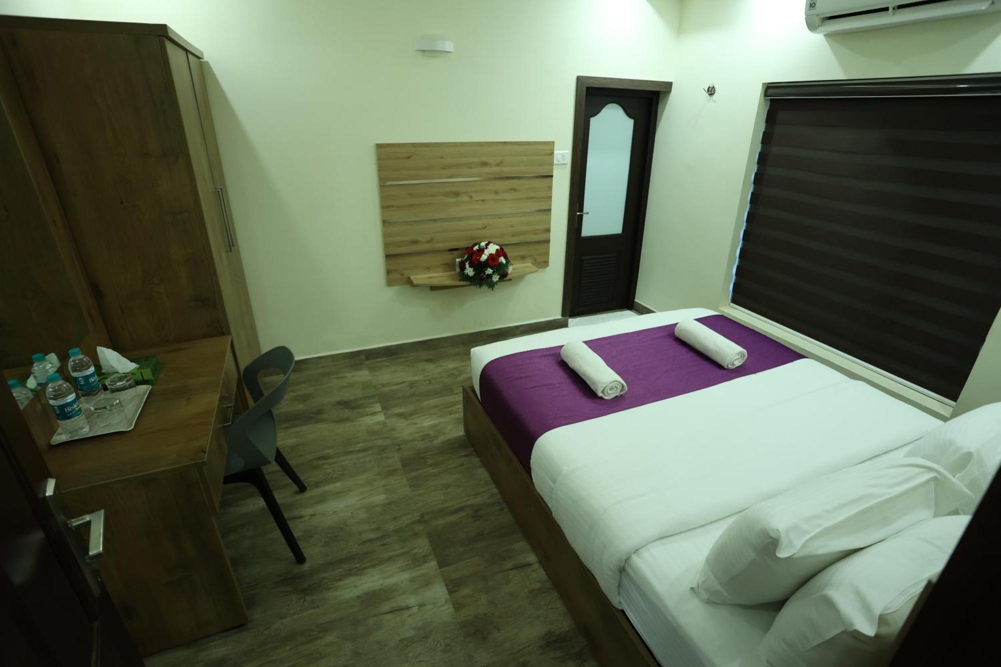 Balaji Regency Kanhangad Kannangad Buitenkant foto