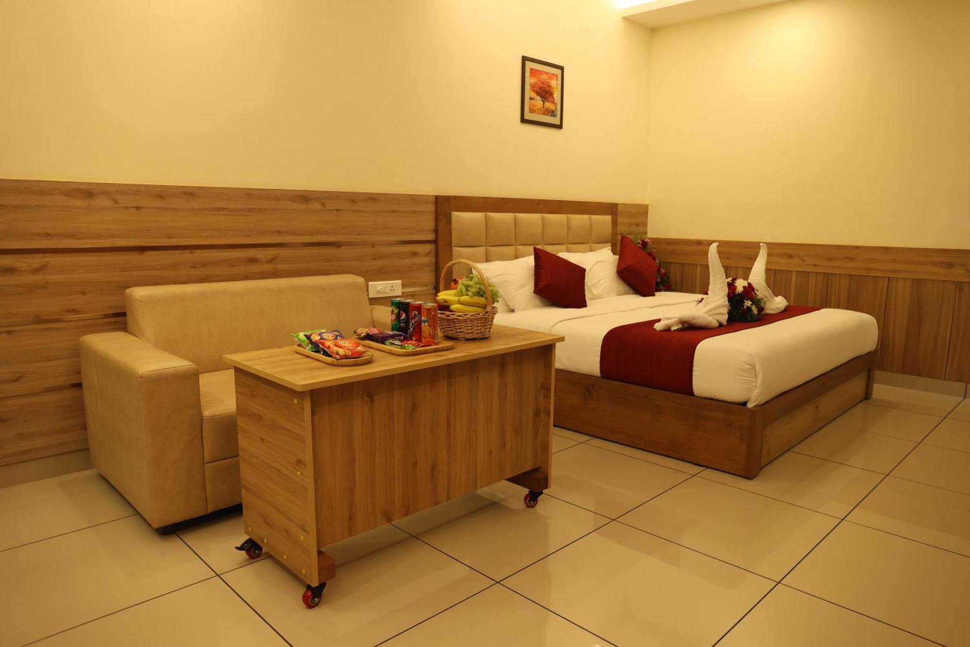 Balaji Regency Kanhangad Kannangad Buitenkant foto