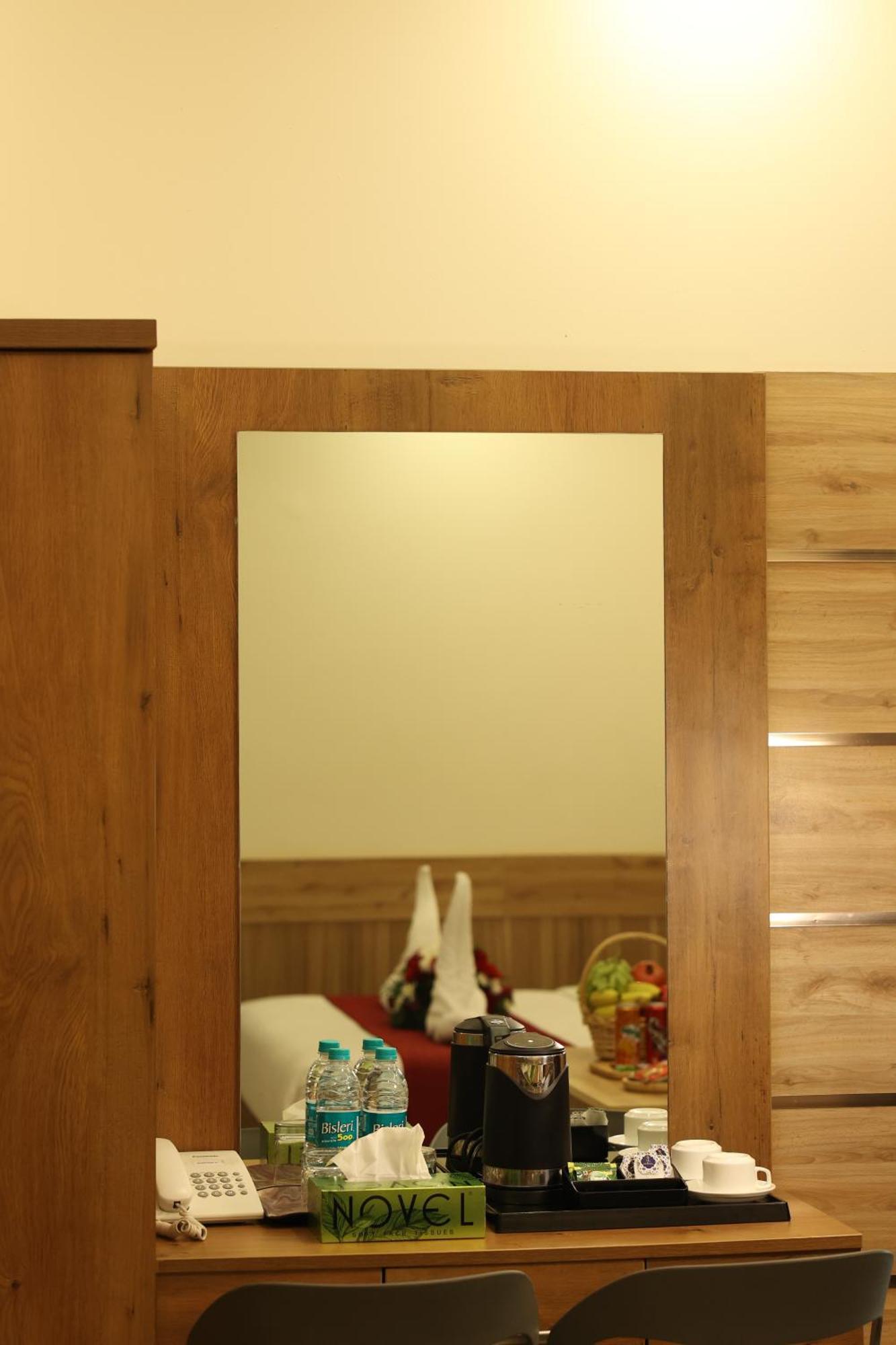 Balaji Regency Kanhangad Kannangad Buitenkant foto