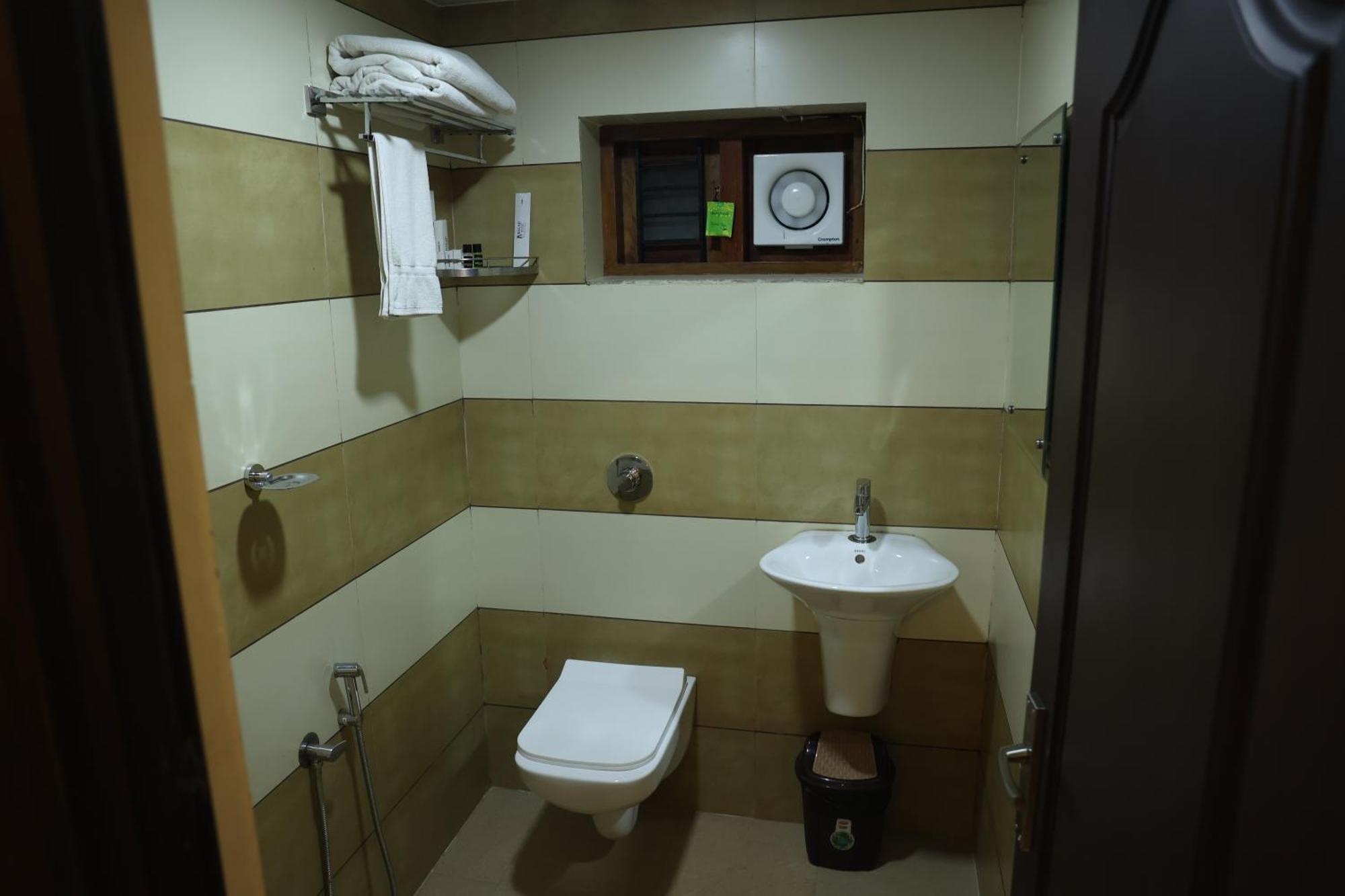 Balaji Regency Kanhangad Kannangad Buitenkant foto